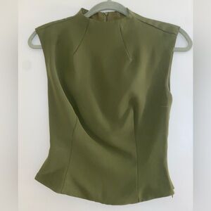 Odd Muse The Ultimate Muse Sleeveless Top 
GREEN